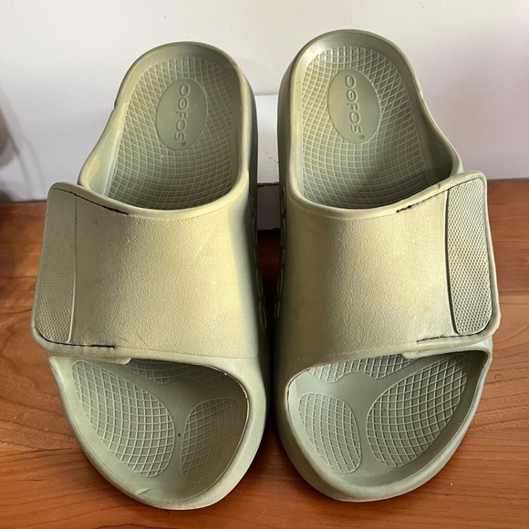 Oofos OOahh Sport Flex Recovery Sandals Sage Green Mens 7 Womens 9 EU 40 Slides main image 6